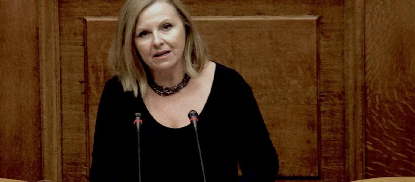 Α.Χατζησοφιά: Αντιδράσεις για την ανάρτησή της για τα κορωνοπάρτι